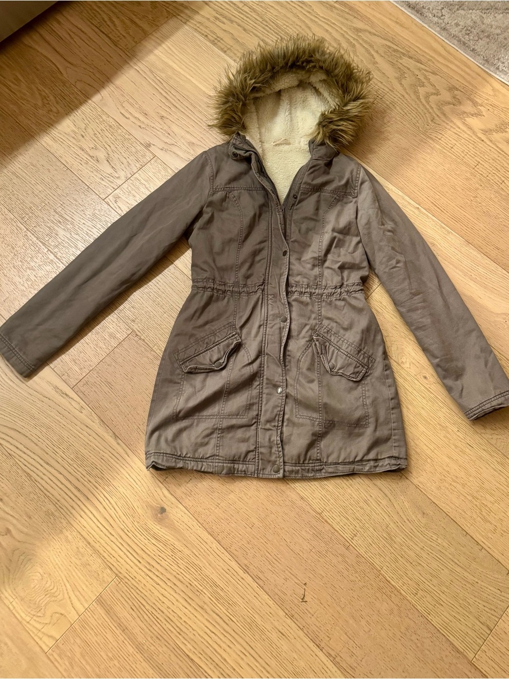 Hollister Y2K Sherpa Lined Parka Faux Fur Hood Utility Jacket Women’s L